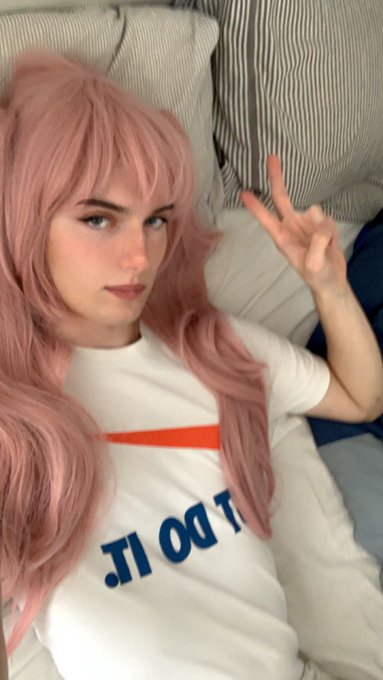 Horny https://t.co/9DdT12wILI