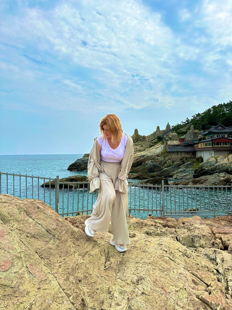valerialovespm2's tweet photo. Where is my Busan namja??? 
#JangWooyoung https://t.co/KOAT42TR0R