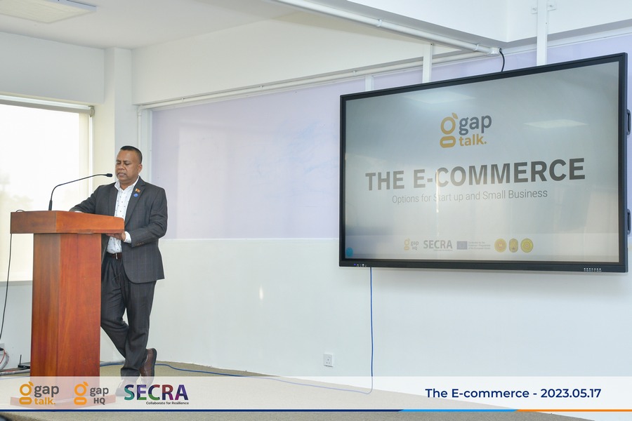 The University of Peradeniya organized a follow-up knowledge-sharing session titled "The E-Commerce" at gap HQ in Colombo on the 17th of May 2023. The session featured Mr. Dulith Herath, Founder and Chairman of Kapruka.com