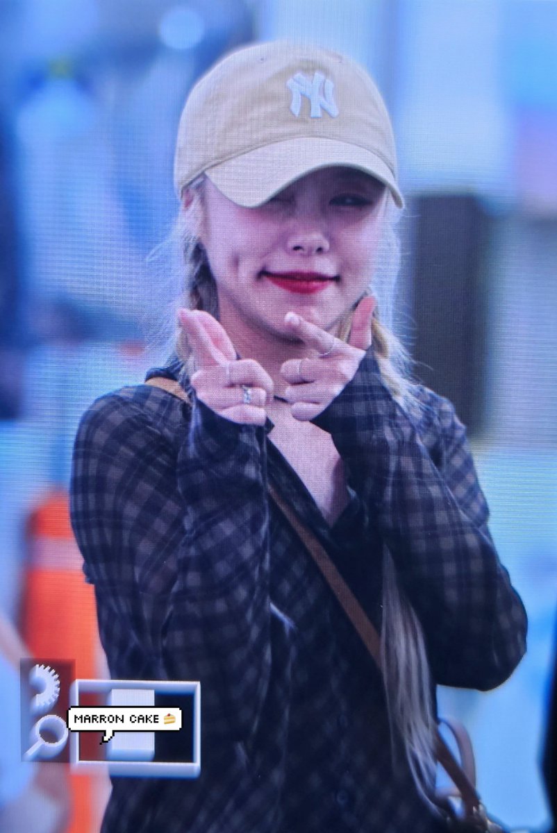 _marroncake's tweet photo. 230912 볼륨을높여요 프리뷰
수고했어 인디~~📻
#마마무 #휘인 https://t.co/J3ag1eEx0m