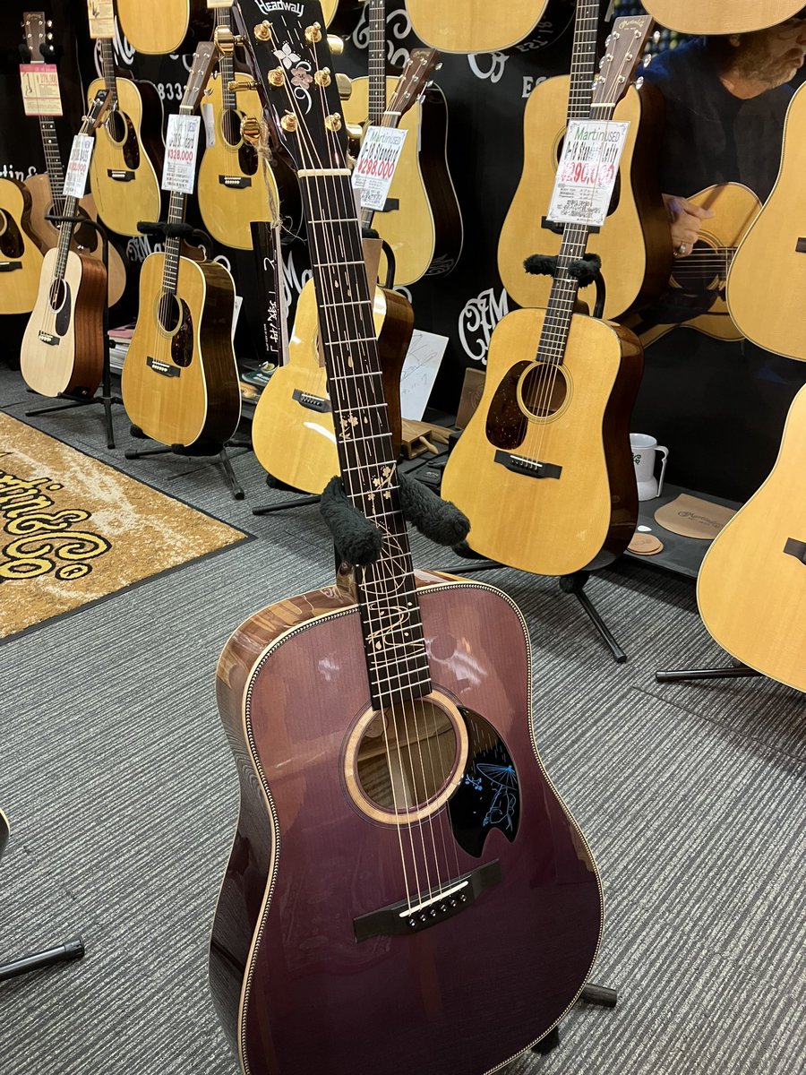 Feretti_0322's tweet photo. 何年か間が空いても変わらず報告をくれた事実が嬉しくて、楽器屋に駆け込んだ。
自分の好きな歌が歌えるといいなと思う。 https://t.co/sFlHAyLkiI