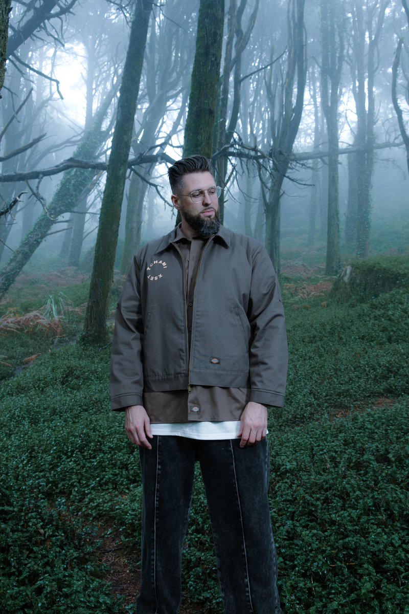 iamTchami's tweet image. @BreakawayFest is this weekend in Boston, and I’m hyped to show you my exclusive merch collab with @xset !! It will be available online &amp;amp; at the festival this Friday with some surprises at the XSET Gaming Lounge 😁