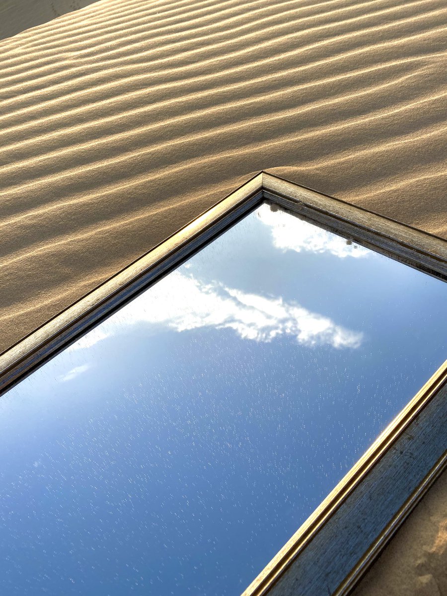 Good morning ☀️ 

Let you imagination flow .