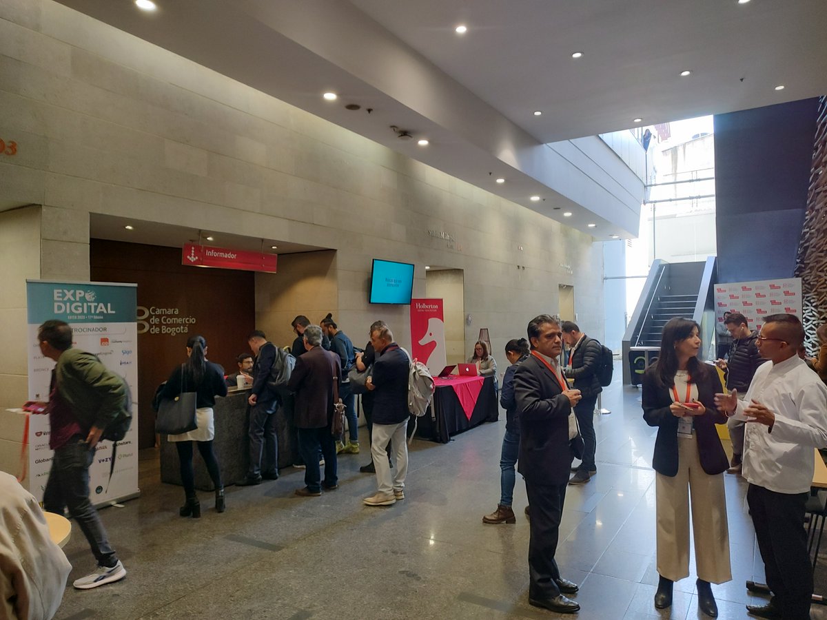 HolbertonCR's tweet photo. Estamos en #Expodigital, evento para las micro, pequeñas y medianas empresas que quieren innovar y emprender con nuevas tecnologías.
#Holberton está presente con #Aestro, herramienta para el manejo efectivo de la gestión de cobranzas con Inteligencia Artificial. ¡Los esperamos! https://t.co/tu3TljxfGp