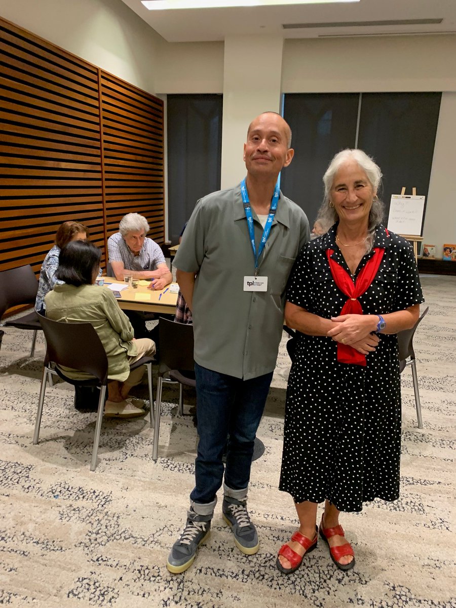 Amazing CCLET session at @torontolibrary with the inimitable @dsmclaughlin51 on the role of the public library in #freedomofexpression and #intellectualfreedom! Full house and amazing discussion!