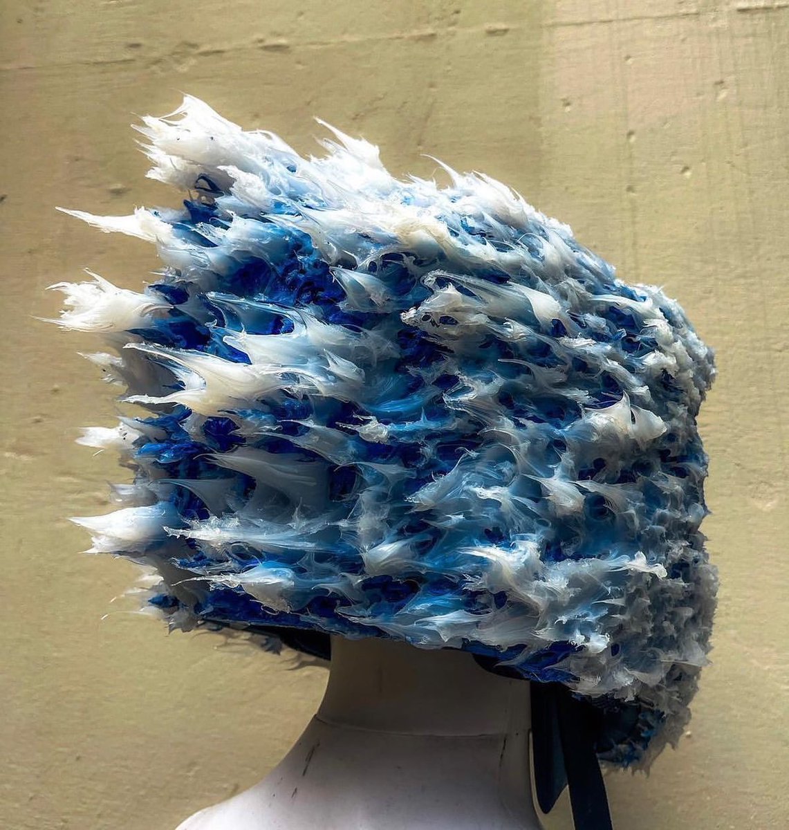 designdocument's tweet photo. Handmade Helmet by Isreal Yanir 🌊 https://t.co/8Nanb0JDT1