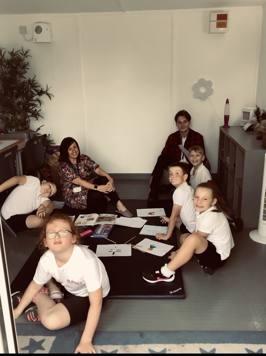 RFewStAnnes's tweet photo. A super Thrive group this afternoon looking at and discussing worries, the children drew their own worries and we talked about who we can share our worries with 💫✨🌈 @StAnnes_EHS @DApplefordSACA @AWebbStAnnes @ThriveApproach https://t.co/vJWRpiK5if
