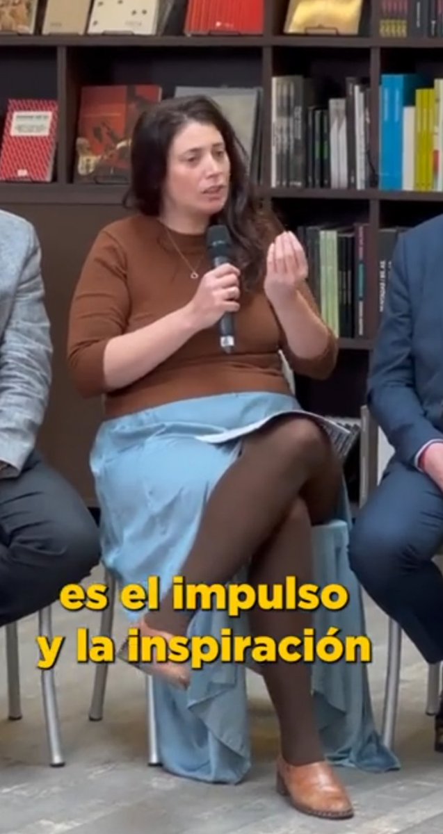 Lanataenel13's tweet photo. Lo nuevo 🤣 https://t.co/qsQWpOU9Vy