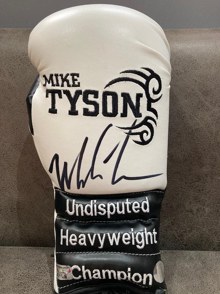 Mike Tyson Signed Gloves Sale 

£200 each!

#aftal #signedautographs #autographs #authenticity #authenticating #authentic #boxingfans #boxingmemorabilia #collectables #tysonfury #Miketyson #rocky #stallone #heavyweightboxing