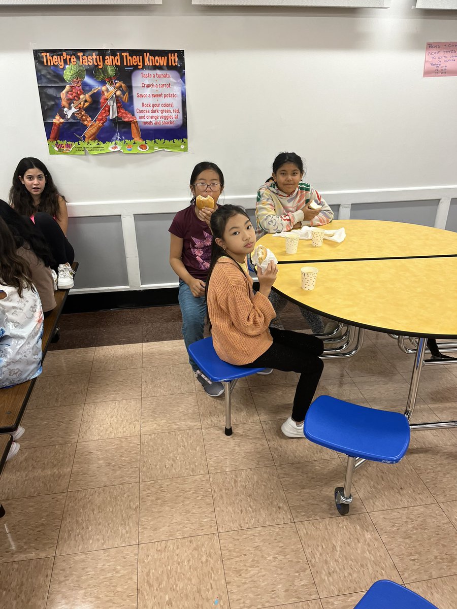 Bess Murphy tweet media