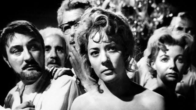 mxcinefilos's tweet photo. #UnDíaComoHoy de 1931 nace Silvia Pinal

Diva del cine mexicano y musa de Luis Buñuel, con quien trabajó en los clásicos 'Viridiana', 'El Ángel Exterminador' y 'Simón Del Desierto'

Ganadora de 4 Premios Ariel y considerada como una de las máximas exponentes del cine nacional https://t.co/gGUvZhXovG