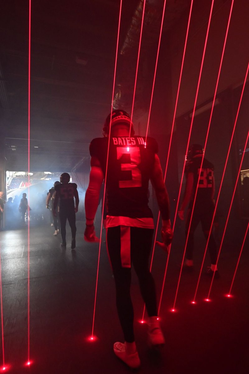 Damski32's tweet image. Going to throw in some #Falcons clips down here and see how we faired in the coaches view ! Let me know how it looks! And if there’s anything you want my opinion on!
🧵