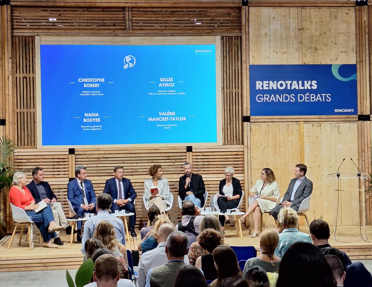 Le Groupe CDHAT, présent au forum #Renodays, à Paris, dédié à la #rénovation globale et performante des #logements.
👉Mobilisation et temps d'échange entre tous les acteurs de la rénovation énergétique
<a href="/ReseauHateo/">RESEAU HATEO</a> #Francerenov #Climat