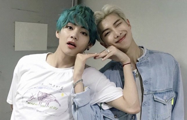 EMI_2222222's tweet photo. ナムさん
♡happy birthday♡
#OurJooniverse
#HappyNamuDay
#WeLiveSoWeLoveRM
#OurMoonchildRM
#TheRainInOurDesert
#FlyWithRM
#RMGalaxyDay
#HappyBirthdayNamjoon
#HappyJoonDay
#MoonchildDay
#HappyRMDay
#HappyBirthdayRM
#남준이는_아미의_사랑이자_자랑
#RM이든_김남준이든_믿고_따라갈게 https://t.co/CAlYosdTTI