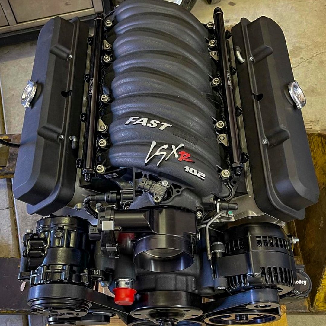 LaneAutomotive's tweet image. Upgrade your GM LS engine with the FAST LSXR 102mm polymer intake manifold for ultimate performance. Perfect for both street and strip use, get yours from Lane Automotive now. @FuelAirSpark #fuelairspark #lspower #laneautomotive