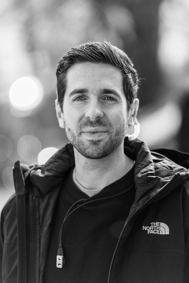 PhilKrstic's tweet photo. New headshot 📸 https://t.co/rzuLSJaNvF