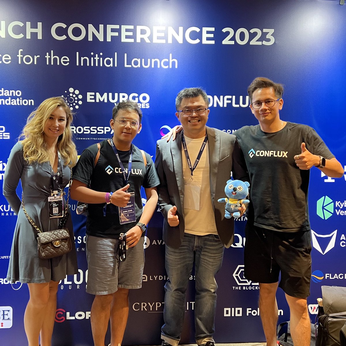 Great catching up with @realdora_eth @BambaLados and @Kaplun_Iryna at the @CoinstoreExc Brand launch Conference event

 #Token2049 @Conflux_Network 🤝 

#Networking #CryptoConference