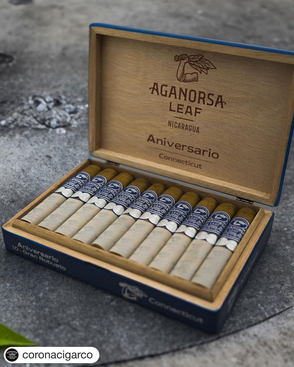 Aniversario Connecticut now available at <a href="/CoronaCigarCo/">Jeff Borysiewicz</a> !