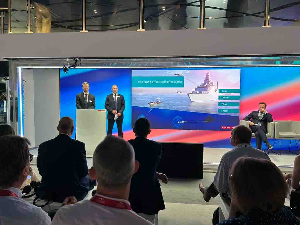 BAES_Maritime's tweet photo. 📢 We were pleased to announce at #DSEI23 today that we’re working with Cellula Robotics to put a Herne XLAUV demonstrator in the water in September 2024. This fast-paced UK demonstration will showcase our advanced autonomous capability.
#MaritimeAdvantage #FutureBattlespace https://t.co/HwCD7QjiHV