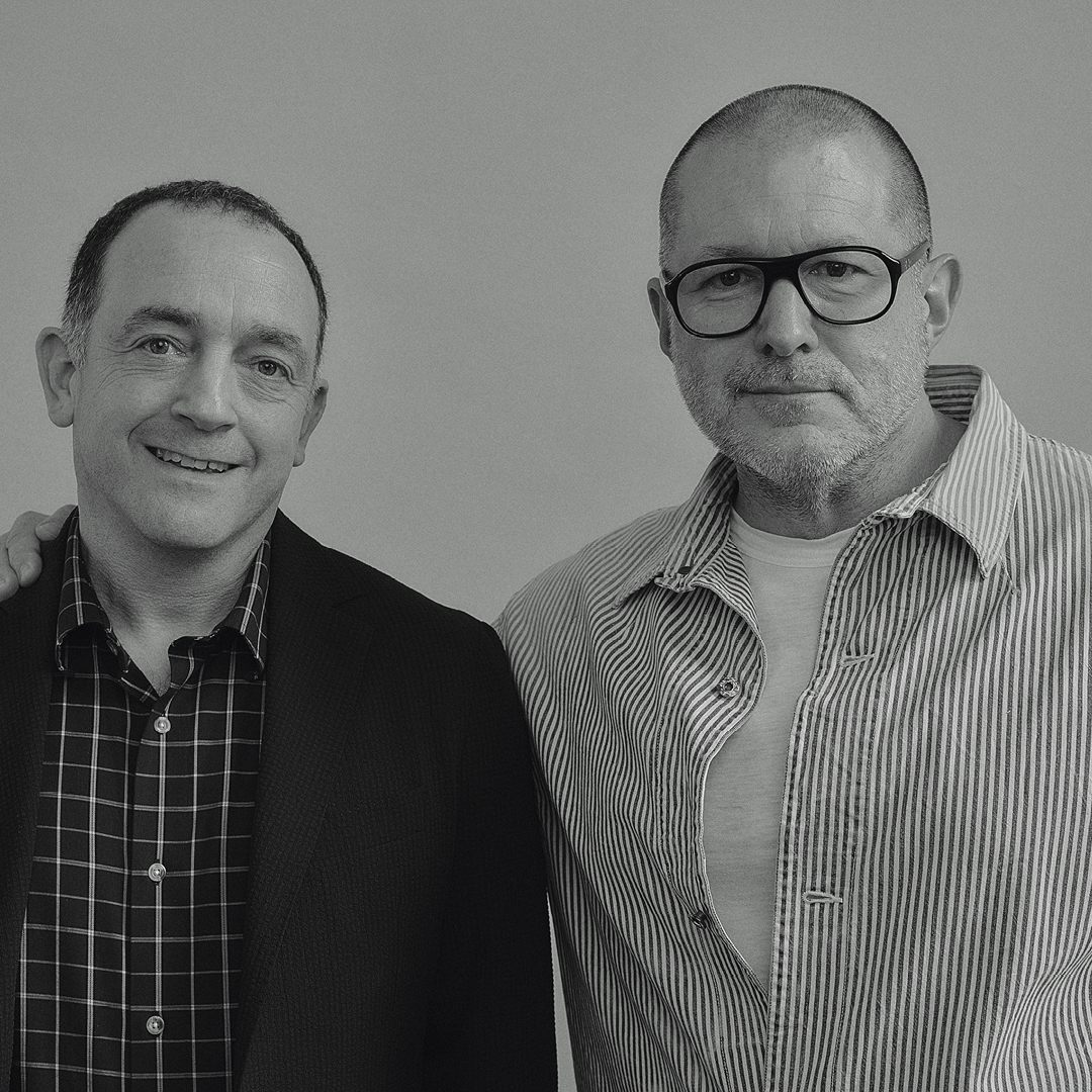 Hear Linn CEO Gilad Tiefenbrun who, as a guest on the Monocle On Design podcast, discusses the landmark collaboration with Jony Ive and design collective LoveFrom – and of course its stunning result: Sondek LP12-50. monocle.com/radio/shows/mo…