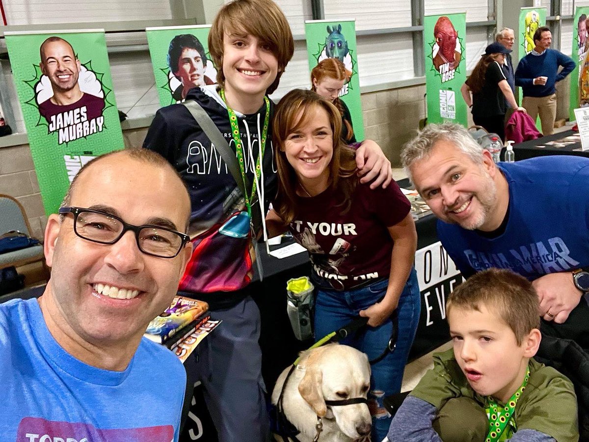 Heatherwynn02's tweet photo. @comconnireland @jamessmurray 👋 we would love to see him again 😊 #ComicCon2024 🙏 https://t.co/5K9A3tg5KD