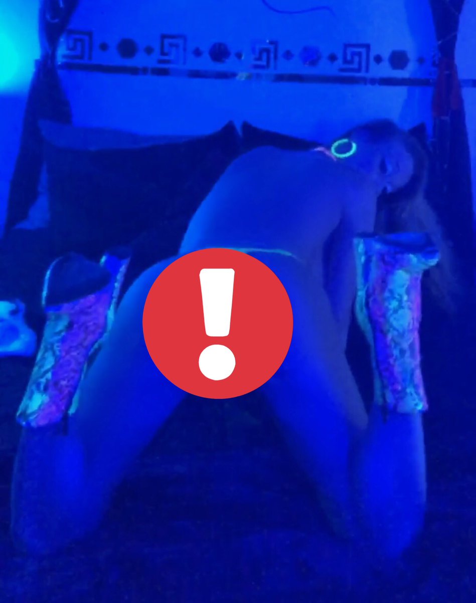 wegonafuckornah's tweet photo. Black light special! Session 1…it glows in the dark!! 🤩🫣🥴🤤😻subscribe for free 😈 https://t.co/L8nyiXSMul #hiddenslut #secretslut #sneakylink #roleplay #kinky #goodgirl #painandpleasure #onlyfans #pleasurefulpain #painfulpleasure #whipsandchains #roughsex #nudes #spankme https://t.co/gwOrlH1lAl