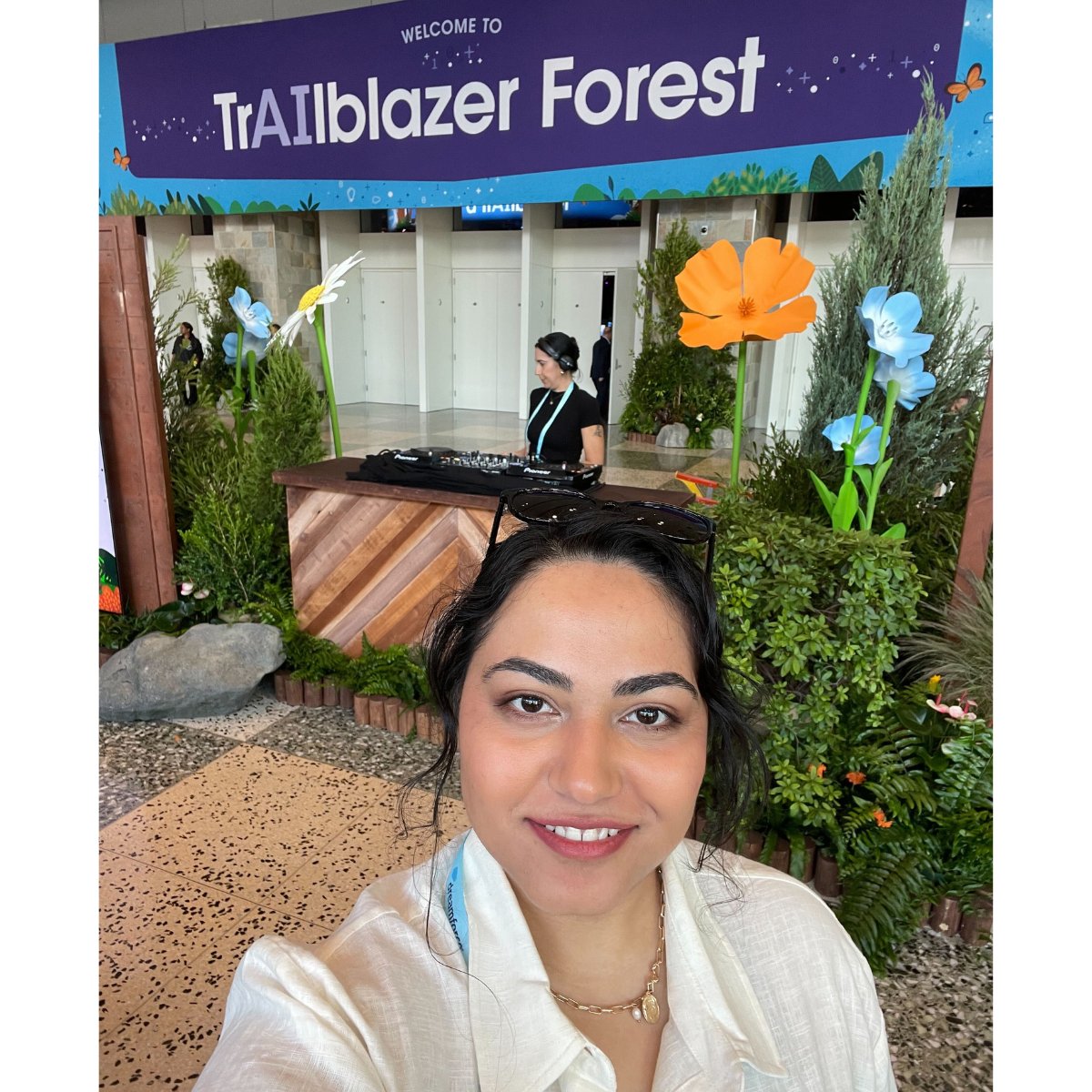 Let's roll!
Ismeet Kaur, Senior Developer, 2x MuleSoft Certified Mentor at Simplus, has landed, checked in, and is ready to lead MuleSoft users through a live session of practical exploration of AI innovation, collaboration, and developer productivity at #dreamforce23! #DF23