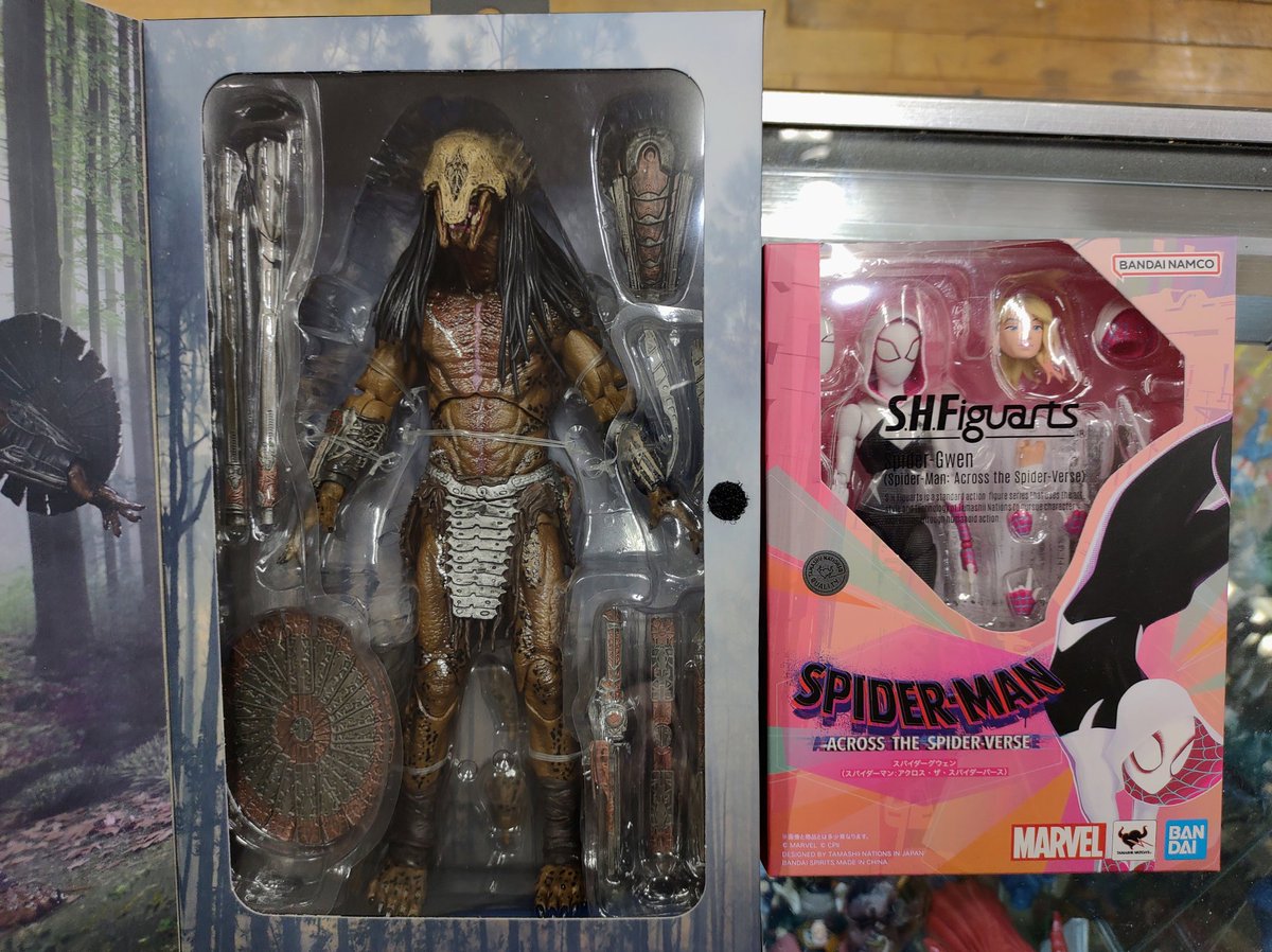 FOXPROWL1's tweet photo. S H Figurarts Spider-Gwen & Prey Feral Predator figures are in!
#foxprowlcollectables #spidergwen #shfiguarts #acrossthespiderverse #feralpredator #predator #neca #spidermanfigure https://t.co/y9IldCbcf7