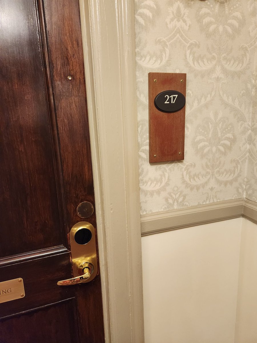seanbrodeur's tweet photo. For my 40th birthday, my amazing wife, @KAMBrodeur, got us two nights in #Room217, the @StephenKing room. A bucket list item for me! @LosersClubPod thought you'd appreciate it. https://t.co/OIacEbETtu