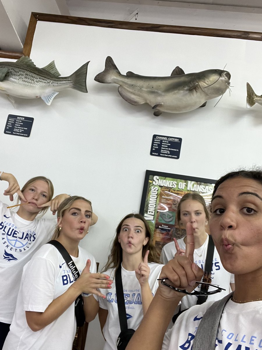 Lots of laughs and memories from our team trip to the Kansas State Fair! We competed in a selfie scavenger hunt and enjoyed some really “healthy” fair food! #ProntoPups