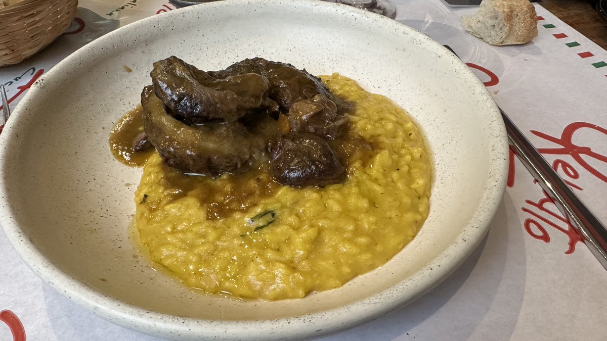 Sof Andrade ☔️ tweet media