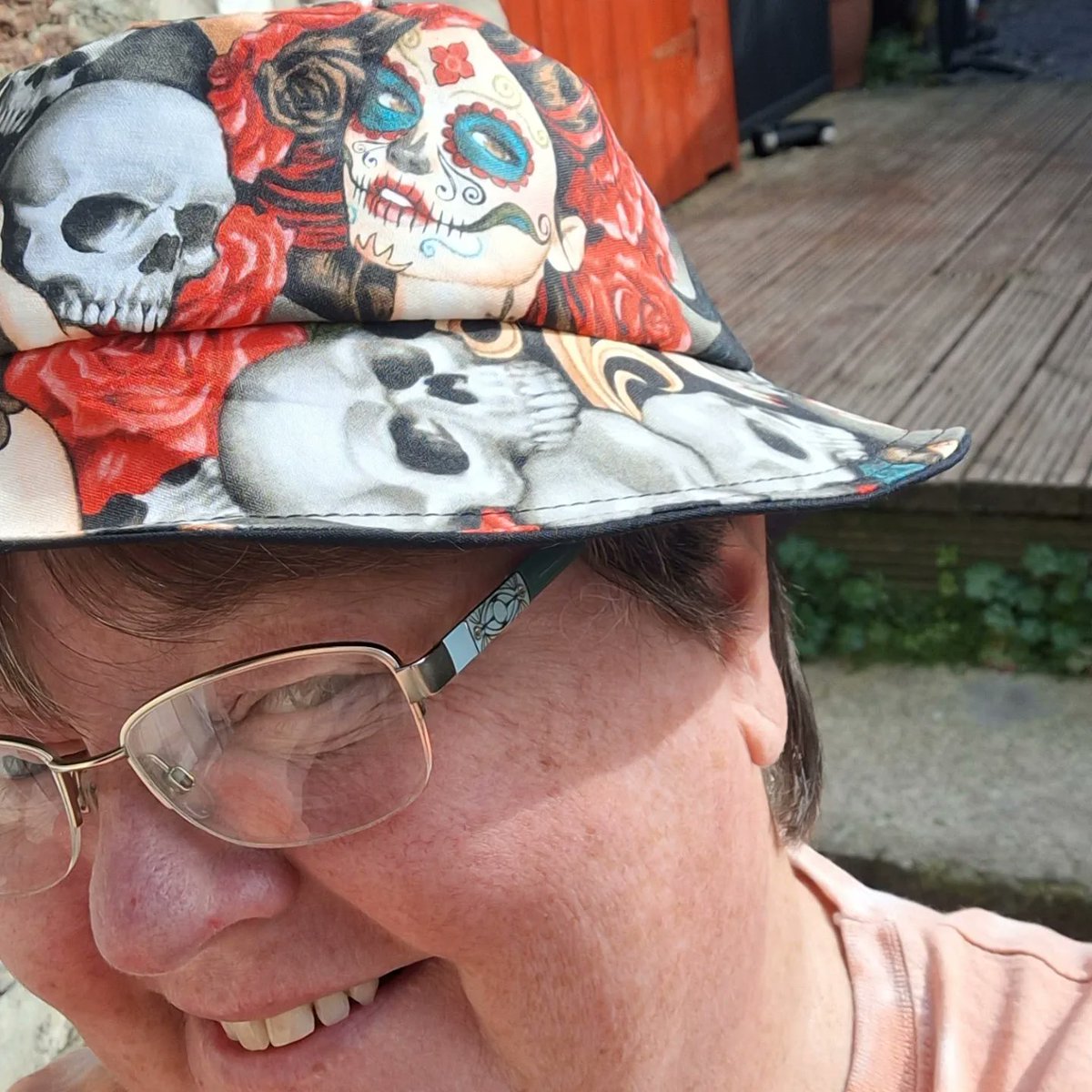 janebaker82's tweet photo. That was a fun half hour or so ... I've never made a hat before ...
Foxglove Fabrics Carmarthen #handmadewithlove #dayofthedeadskull #dayofthedead #wales #buckethat #buckethatstyle #skulls https://t.co/KwWPWpc1Ar