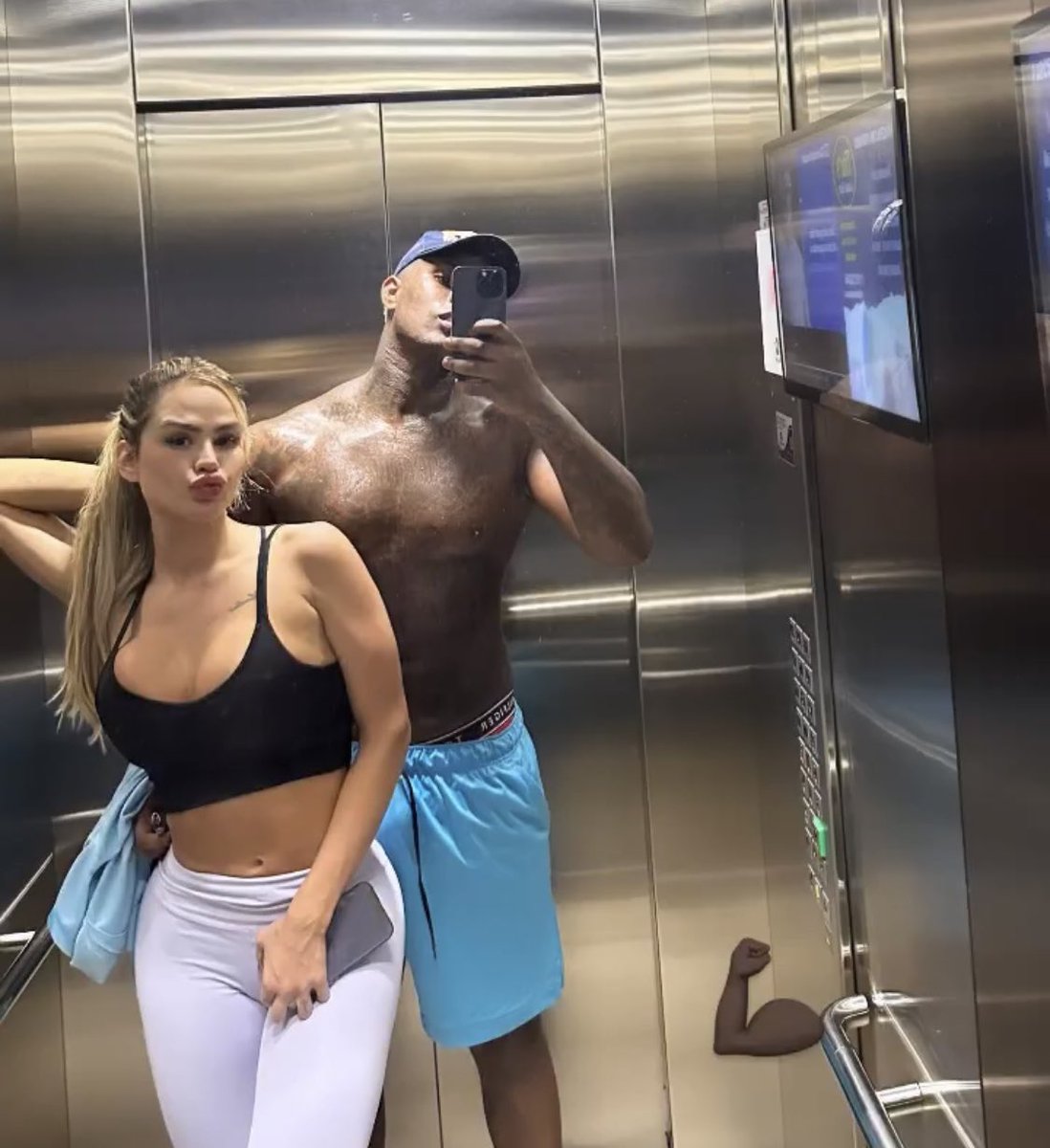mcigoficial's tweet photo. 🥵🔥 https://t.co/ErS4gYFKG0