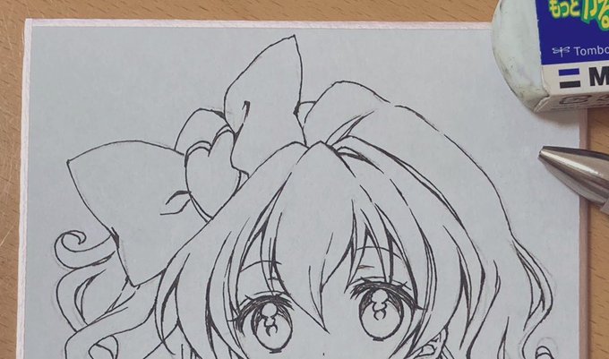持ってるコピックの色が偏ってるから描ける子がめちゃくちゃ限られてる😂 もし次回以降に色紙描くことがあったらもう少しいろんな色を揃えたいなー 線ヘロッヘロになるしめちゃくちゃ時間と集中力が必要だけど楽しい  そしてこれは失敗してサヨナラした🍍