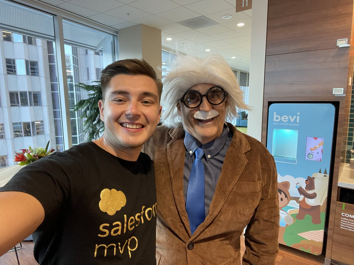 Oleh_Mykytyn's tweet photo. Yesterdays’s celebration of Hall of Fame #SalesforceMVPs https://t.co/K9c2aHz0HF