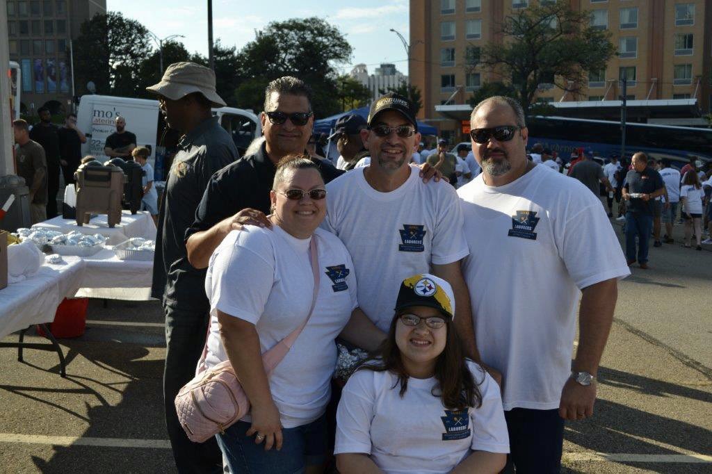 A big thank you to our members and their families for joining us at the 37th Annual #PittsburghLaborDayParade!  🇺🇸🎉🎈

Here are a few of the many photos we have of all the fun. Visit laborpa.org/media to view more! #PALaborers #UnionStrong #LaborDay2023