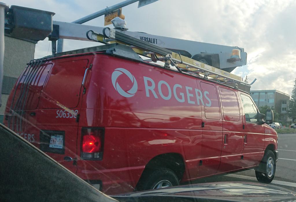 atcomcloud's tweet photo. Saw our first #Rogers van in #Calgary at Heritage &amp; Bonaventure this morning - the Shaw/Rogers merger is official! #mna #telecom https://t.co/eqQfuJ0m1w