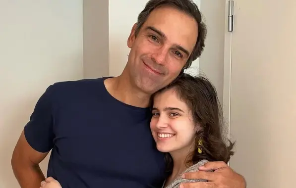 Filha primogênita de Tadeu Schmidt, Valentina, deixa faculdade após ser vítima de homofobia.

Veja aqui ⤵
bahianoticias.com.br/holofote/notic…