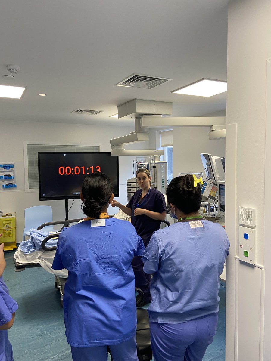 Tríona’s fantastic sepsis escape room was back in action in AMAU and ICU today. A really innovative approach to promoting the HSE &amp; SJH sepsis algorithm for #WorldSepsisDay