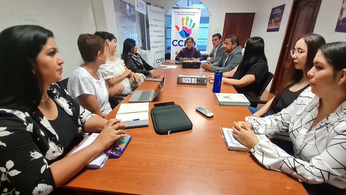 TManabitas's tweet photo. Lideresas de la @TManabita #Portoviejo se reunieron con la Secretaria Ejecutiva del #CCPD, y miembros de la #JCPD del Gad Portoviejo para en forma conjunta identificar las soluciones a las observaciones realizadas en el diagnóstico por la @TManabitas a la JCPD #Portoviejo https://t.co/yqN0z6XvQz