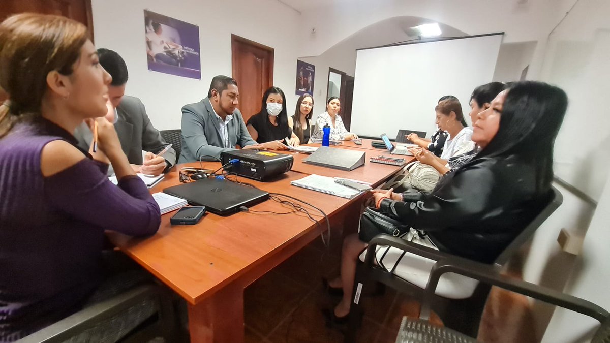TManabitas's tweet photo. Lideresas de la @TManabita #Portoviejo se reunieron con la Secretaria Ejecutiva del #CCPD, y miembros de la #JCPD del Gad Portoviejo para en forma conjunta identificar las soluciones a las observaciones realizadas en el diagnóstico por la @TManabitas a la JCPD #Portoviejo https://t.co/yqN0z6XvQz