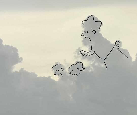 cloudywithfaces's tweet image. Mom and kids.