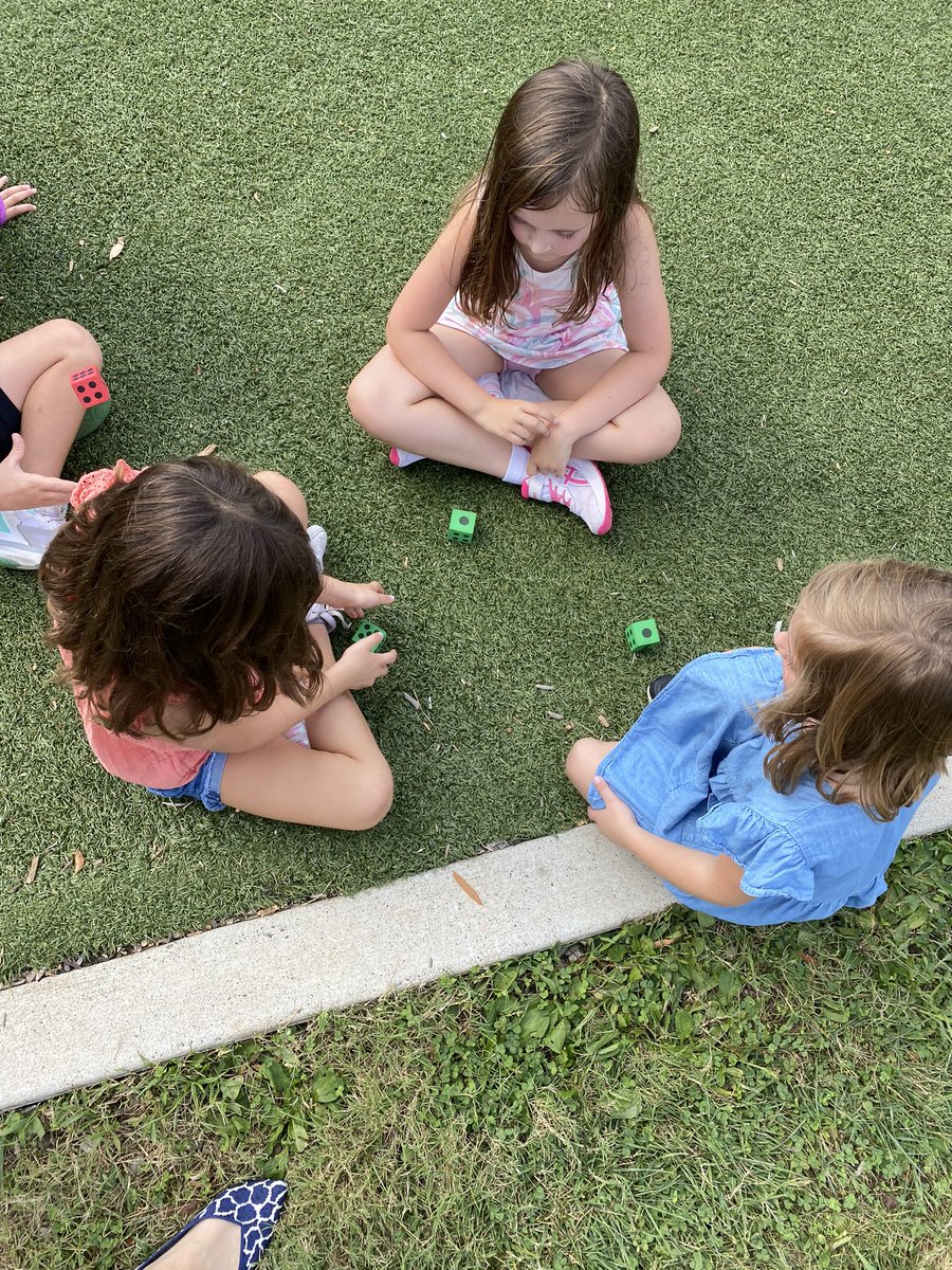 Mrs_Foster12's tweet image. Math in PE! These first grade teams competed to roll the target number before their peers. We love a good math integration activity! 🎲 🤩 @ASFSOnline @APSMath @APSVirginia