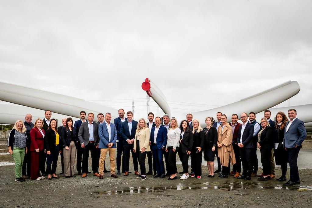 ScotGovNordic's tweet photo. Ports have a critical role in the energy transition.🚢

Energy Minister @GillianMSP led a delegation of Scottish companies to Esbjerg to identify business opportunities and to see first-hand the developments being made at one of Europe’s largest offshore wind terminals. https://t.co/yAnnCZN2uk