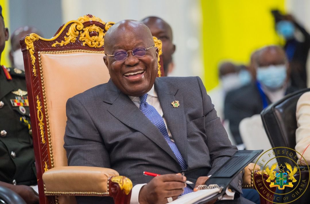 OsonoAmmiel's tweet photo. Ghana Stock Exchange is now the third best in Africa. Not long ago we were the worst in Africa. The President was right when he said we know how to revive an ailing economy. Slowly…but surely. #BouncingBackTogether  #BuildingGhanaTogether https://t.co/vCmlVi7NUc