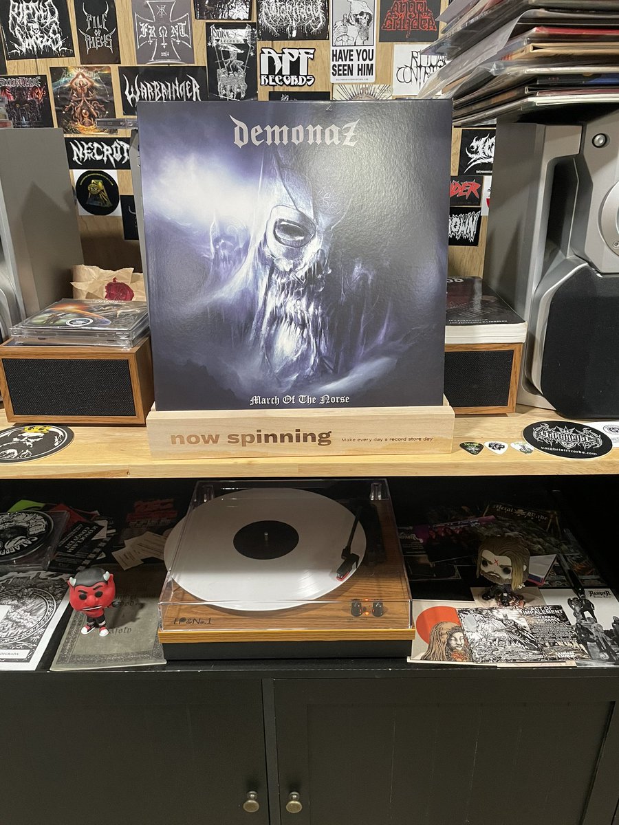 CoreyMirisola's tweet photo. First spin of the day #Demonaz This was basically a blind buy, recommended to me by my buddy @SFizz37 Im sure is rips. Lets get started 🤘🏻🤘🏻 https://t.co/NkW8eT0a51