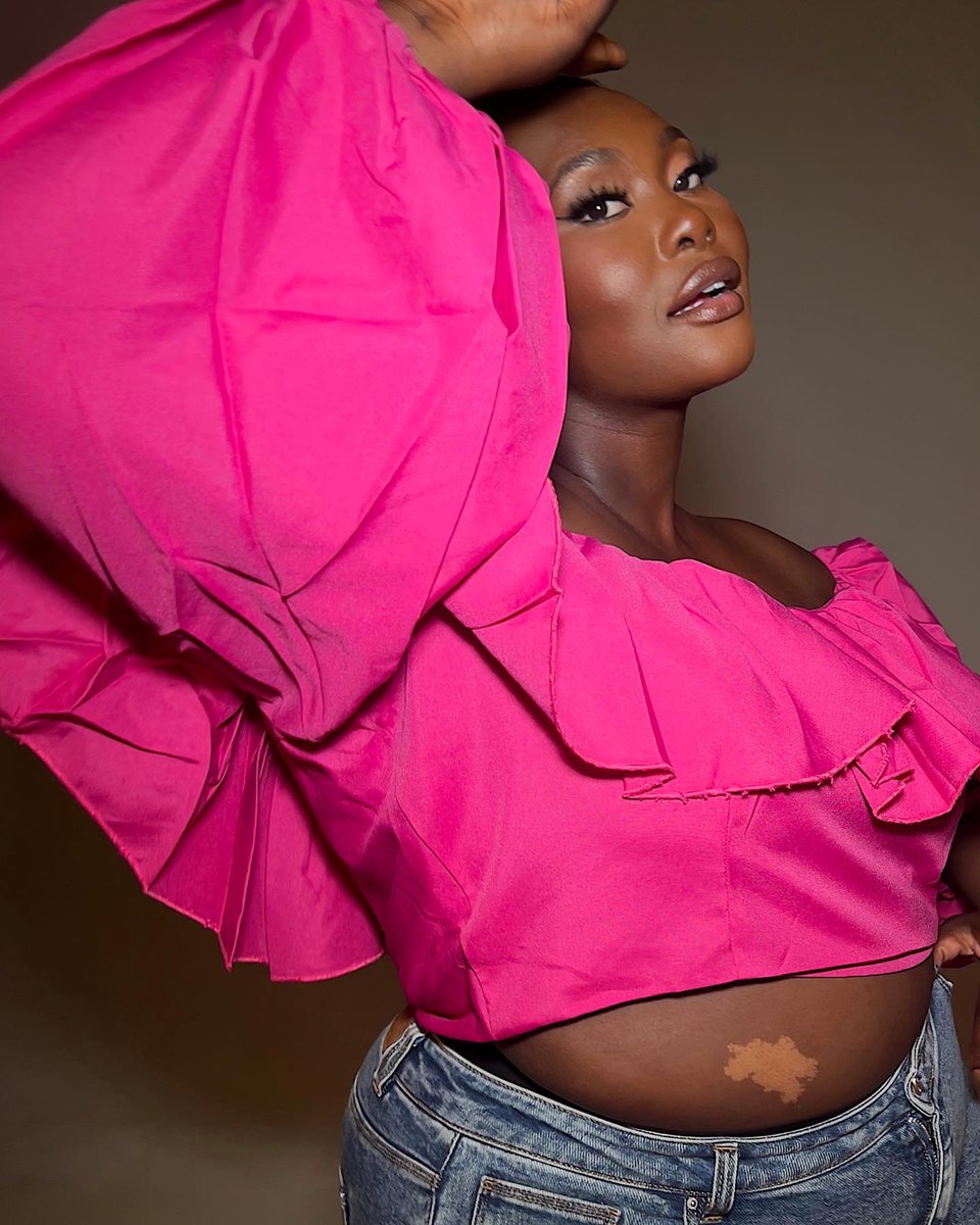 grass_fields's tweet image. How beautiful is this top? 💓
Meet ‘Priscilla’ (available very soon!)