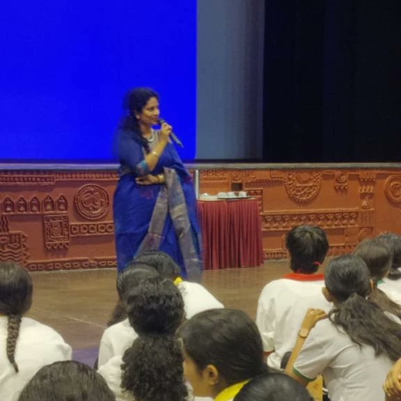 StreamSelection/Subject Selection Workshop at School
with 10th class students..❤️✌️

#CareerCounselling
#CareerPath
#CareerWorkshop
#CounsellingWorkshop
#CareerCounselor