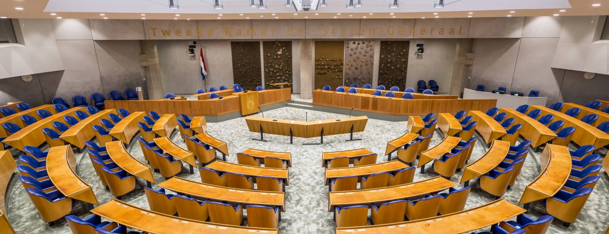 Op 12 september 2023 heeft de <a href="/2eKamertweets/">Tweede Kamer</a> de nieuwe Archiefwet niet controversieel verklaard. Dat betekent dat de #Archiefwet op de agenda blijft staan, ondanks dat er nieuwe verkiezingen aankomen.
Lees meer over het proces tot nu toe: nationaalarchief.nl/archiveren/nie…