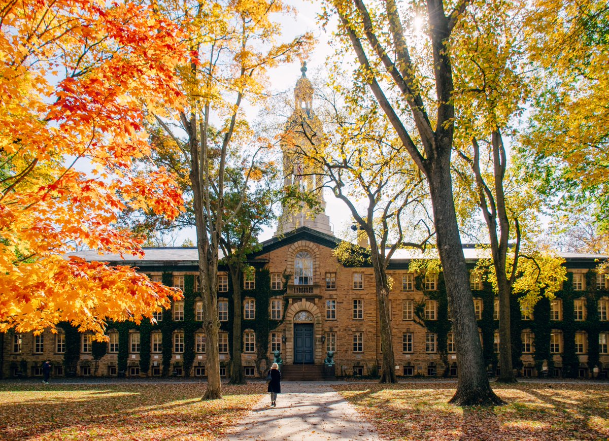 🚨Princeton Ecology & Evolutionary Biology is hiring!! 🐅Multiple positions in ecology and behavior. I'm a PhD Candidate here and have loved my time – doors are always open to chat, wonderful grad students as well as faculty! Join us!! Please RT!!🐦 puwebp.princeton.edu/AcadHire/apply…